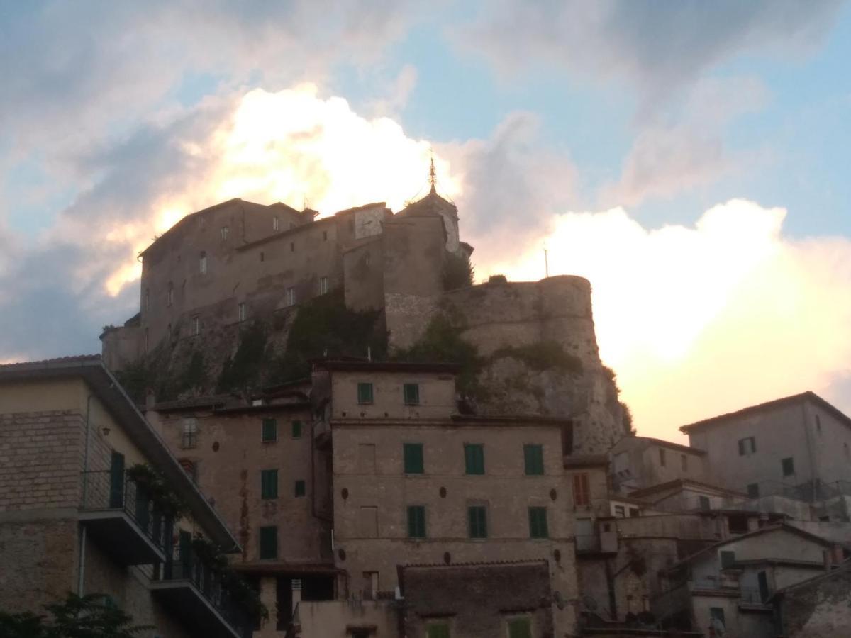 Bed and Breakfast Palazzo Moraschi Subiaco Exterior foto