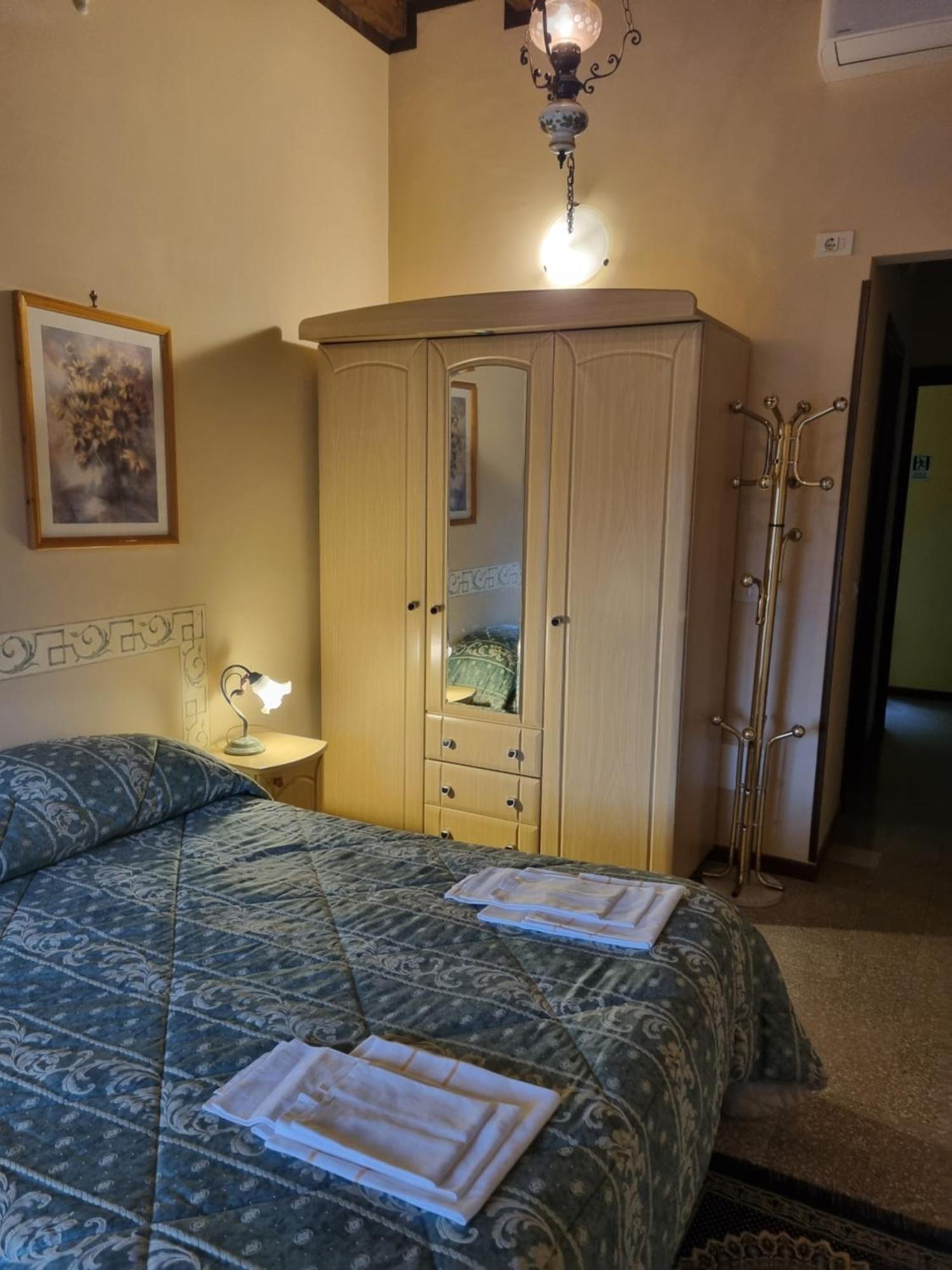 Bed and Breakfast Palazzo Moraschi Subiaco Exterior foto